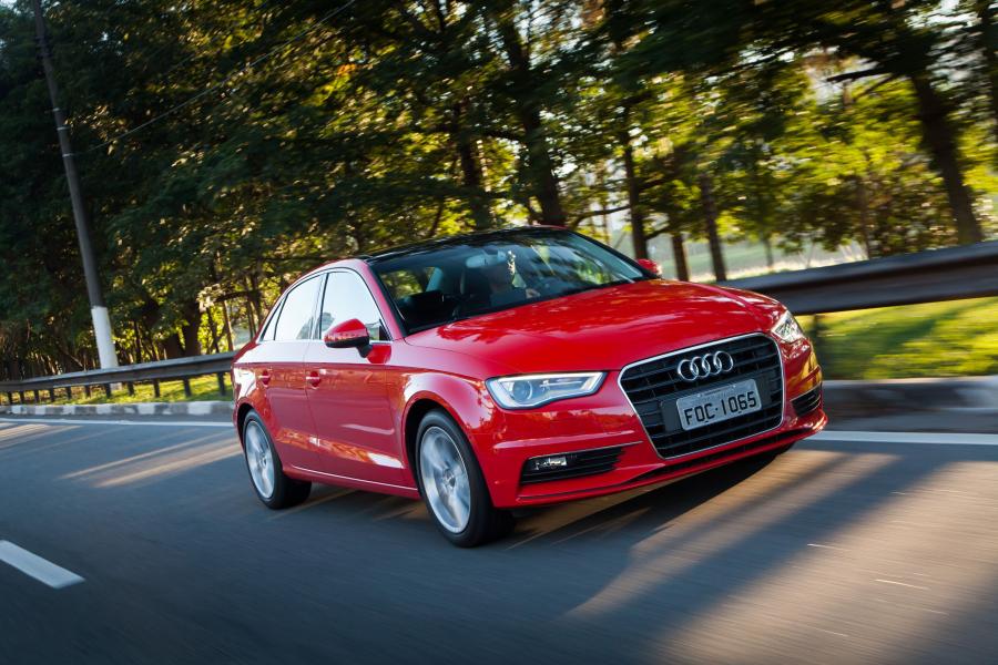  Audi A3 Sedan 1.8 T (8V) 2014 года  (фото 4 из 30)